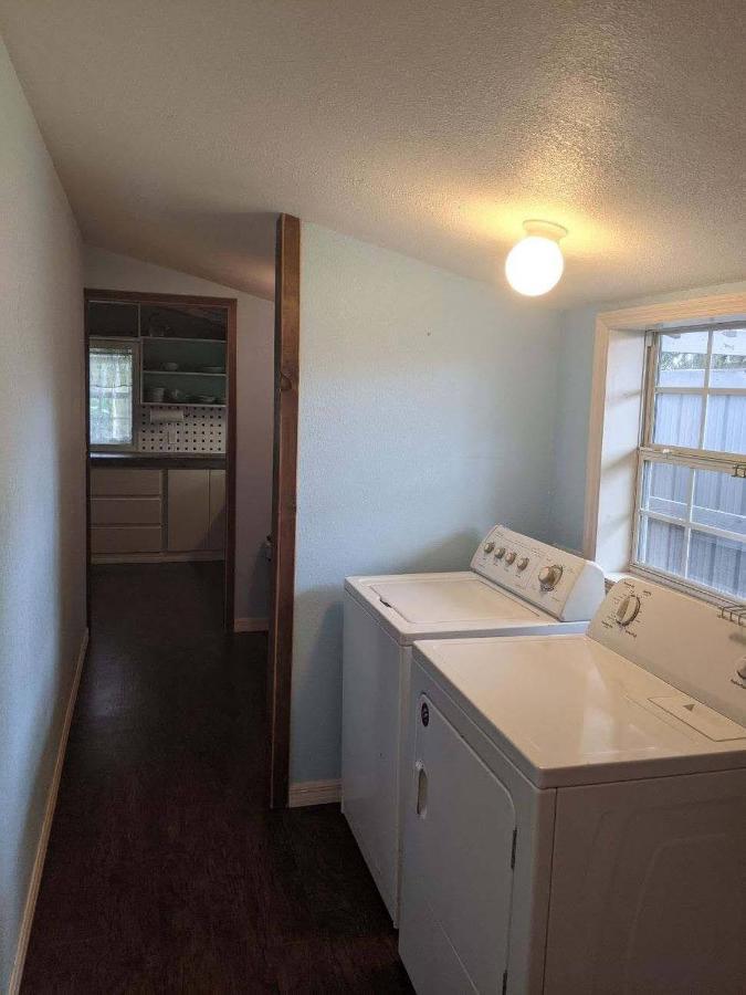 Bunkhouse Farm Stay Fort White Exterior foto